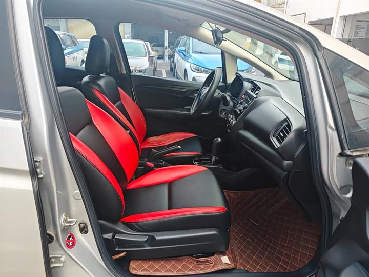 Fit 2016 1.5L - CVT - 120,000 km - Image 11