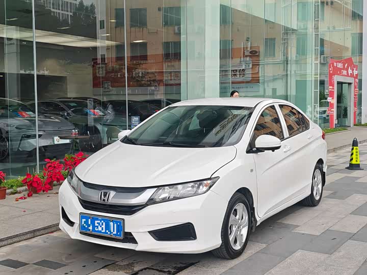 City 2017 1.5L - CVT - 130,000 km - Image 1