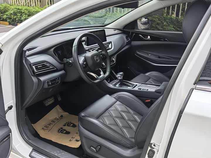 Raeton CC 2022 1.5T - Automatic - 41,000 km - Image 9