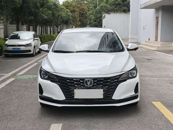 Raeton CC 2022 1.5T - Automatic - 41,000 km - Image 2
