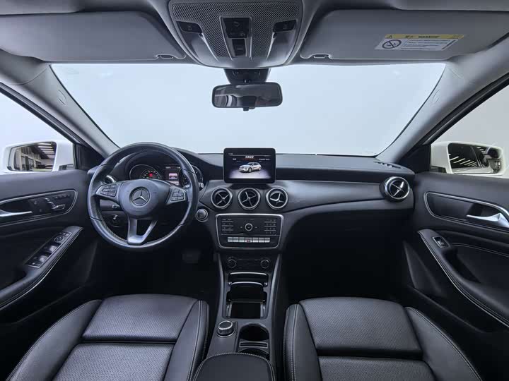 GLA 2018 GLA 200 1.3T - Automatic - 56,000 km - Image 11