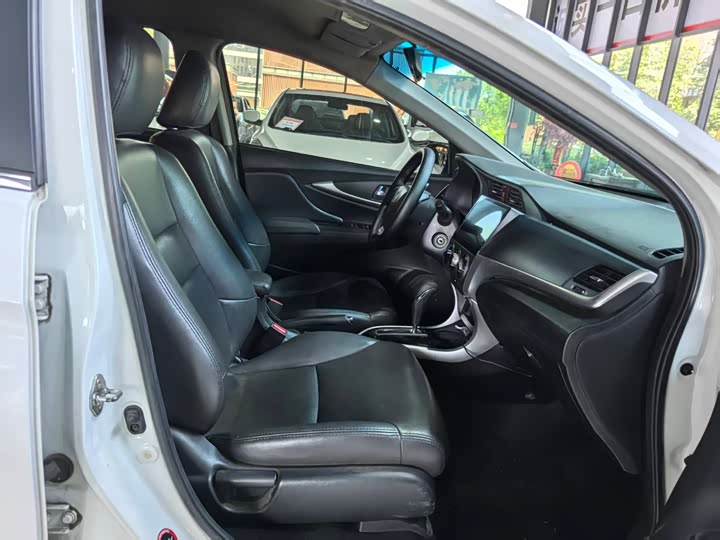 Crider 2016 1.8L - CVT - 180,000 km - Image 9