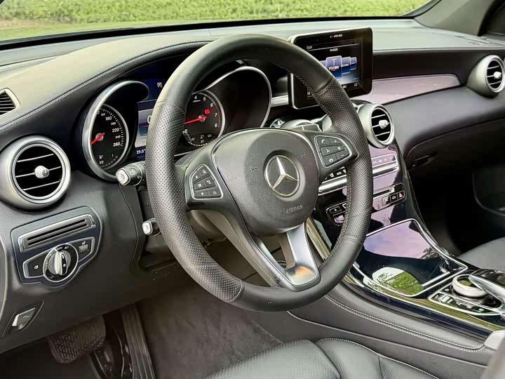 GLC 2016 GLC 200 1.3T - Automatic - 128,000 km - Image 9