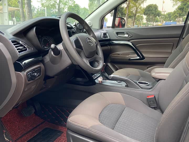 GS4 2017 GS4 200T - Automatic - 88,000 km - Image 4
