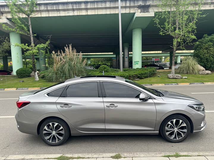 Eado 2021 1.4T - Automatic - 28,000 km - Image 7