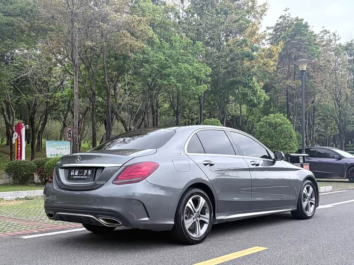 C-Class 2019 C 260 L 1.5T - Automatic - 114,000 km - Image 6