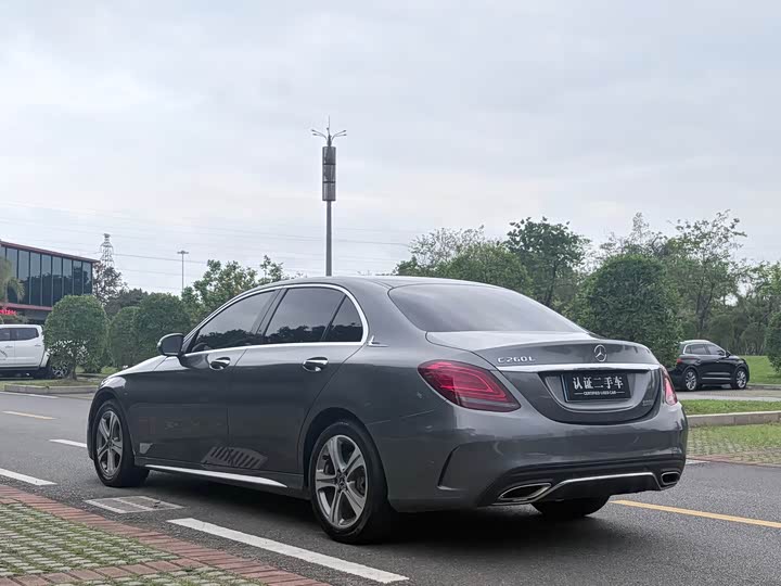 C-Class 2019 C 260 L 1.5T - Automatic - 114,000 km - Image 7