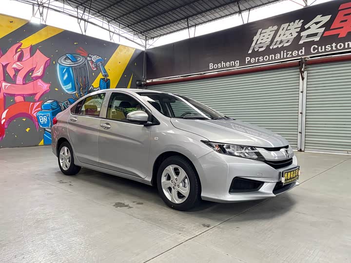 City 2017 1.5L - CVT - 80,000 km - Image 4