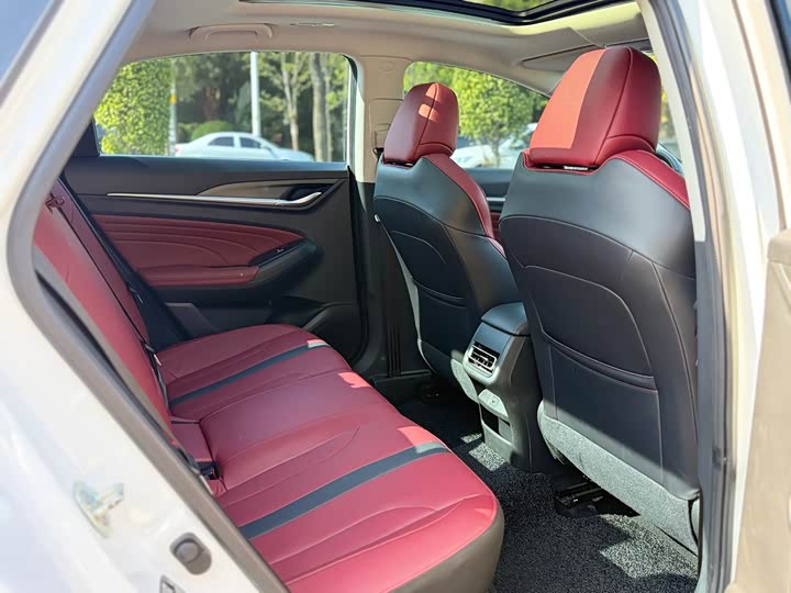 Eado 2021 1.4T - Automatic - 27,000 km - Image 6