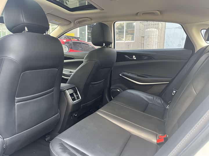 Raeton CC 2020 1.5T - Automatic - 30,000 km - Image 8