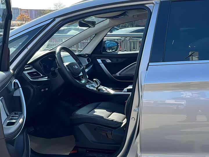 Jiaji 2021 1.8T - DCT - 28,000 km - Image 3