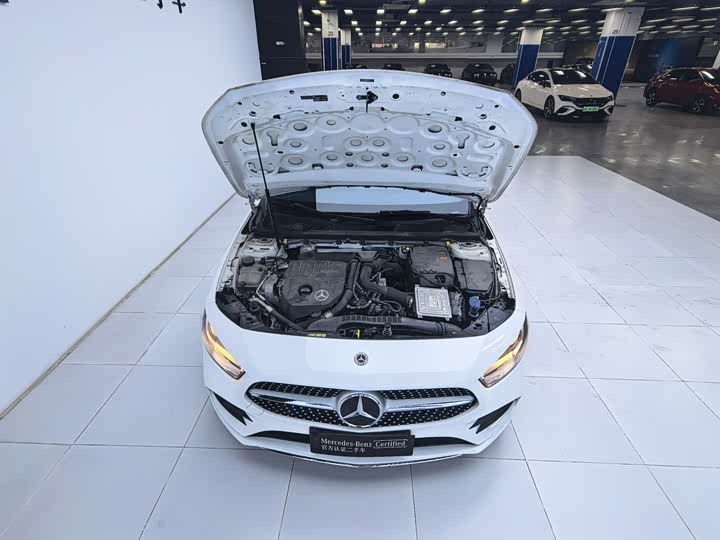 A-Class 2022 A 180 L 1.6T - Automatic - 56,000 km - Image 6