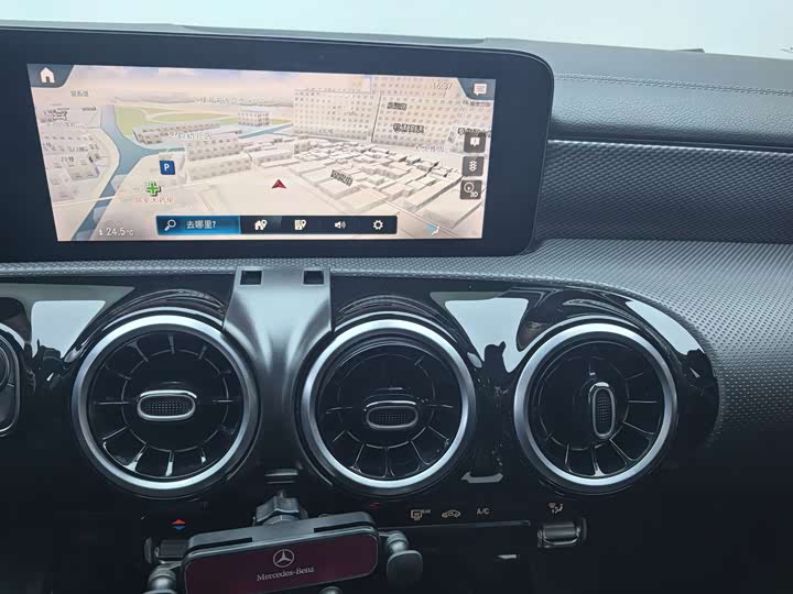 A-Class 2022 A 180 L 1.6T - Automatic - 56,000 km - Image 9
