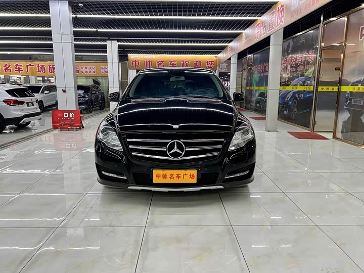 R-Class 2014 R 320 2.0T - Automatic - 147,000 km - Image 2