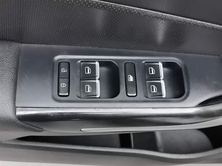 Arrizo 5 2017 Arrizo 5 1.5L - Manual - 68,100 km - Image 9