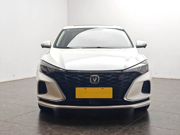 Eado 2022 1.4T - Automatic - 32,500 km - Image 5
