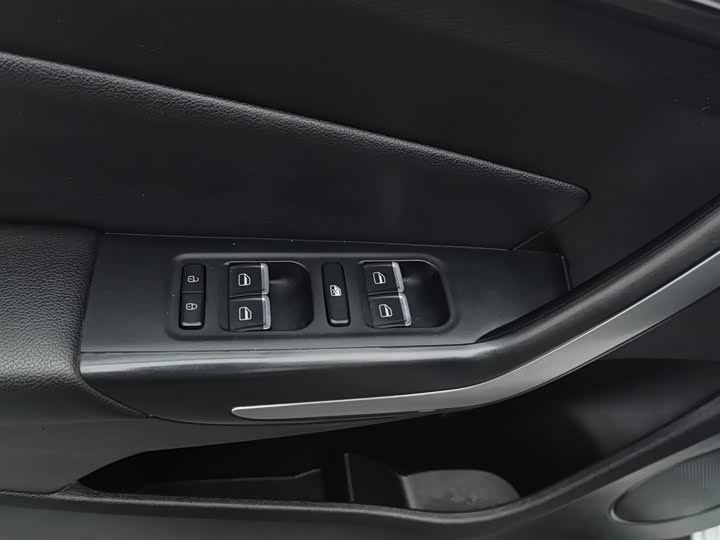 Arrizo 5 2017 Arrizo 5 1.5L - Manual - 56,600 km - Image 9