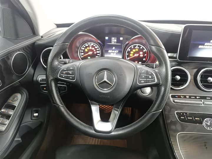 C-Class 2016 C 180 L 1.6T - Automatic - 98,300 km - Image 11