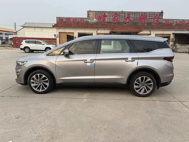 Jiaji 2019 1.5T - DCT - 70,000 km - Image 4