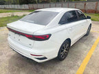 Emgrand 2022 1.5L - CVT - 41,000 km - Image 7