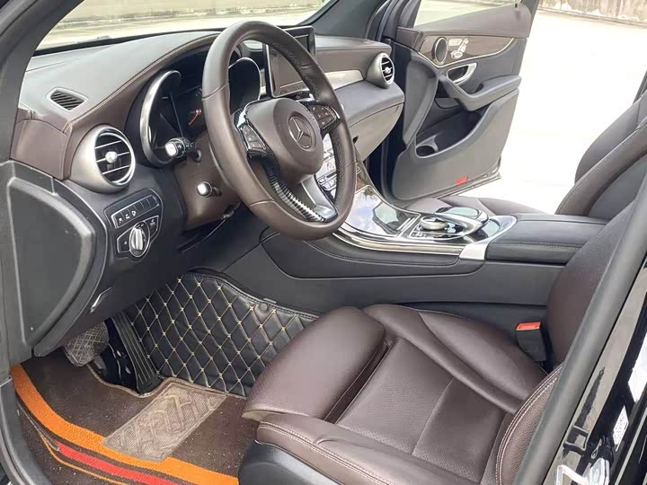 GLC 2018 GLC 260 1.5T - Automatic - 130,000 km - Image 10
