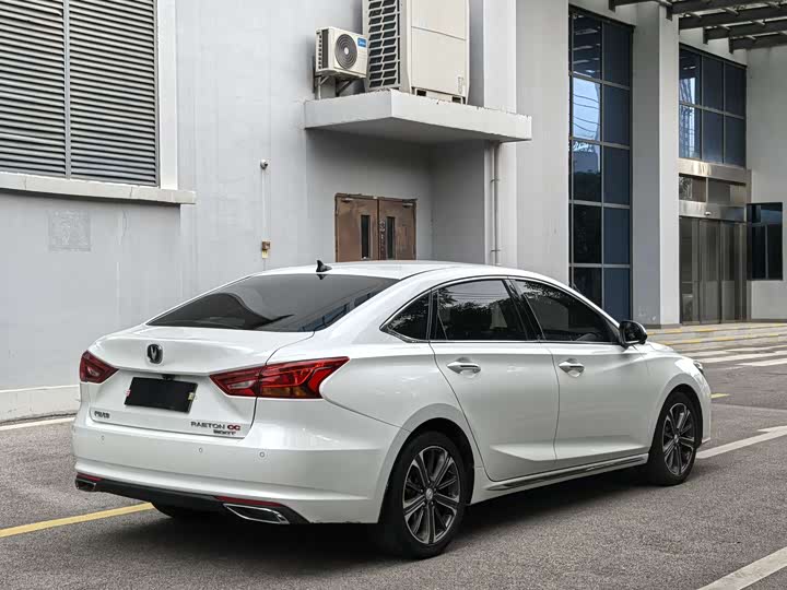 Raeton CC 2022 1.5T - Automatic - 41,000 km - Image 6