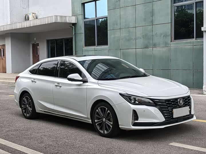Raeton CC 2022 1.5T - Automatic - 41,000 km - Image 3
