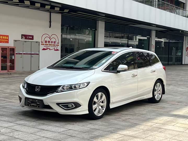Jade 2016 1.8L - CVT - 140,000 km - Image 1