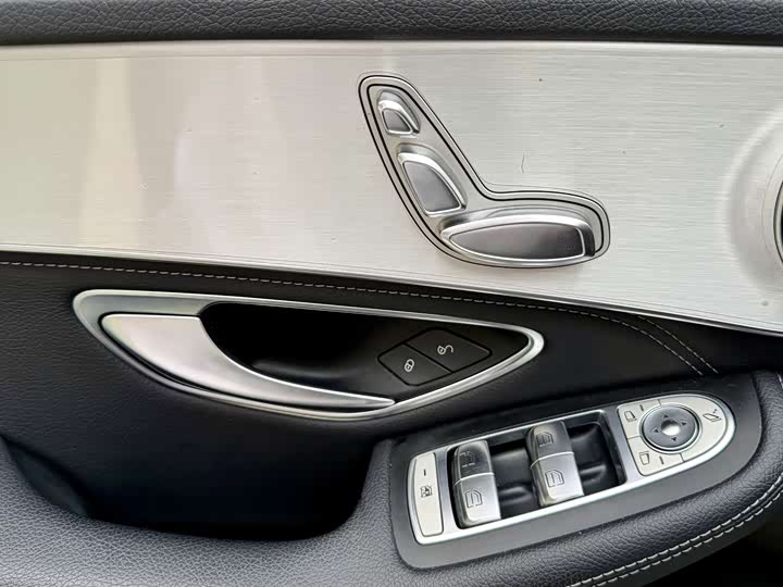 GLC 2016 GLC 200 1.3T - Automatic - 128,000 km - Image 10