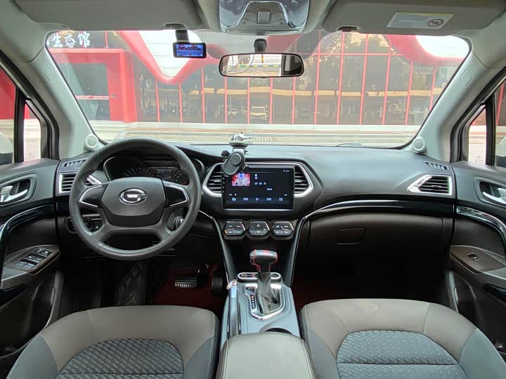 GS4 2017 GS4 200T - Automatic - 88,000 km - Image 6