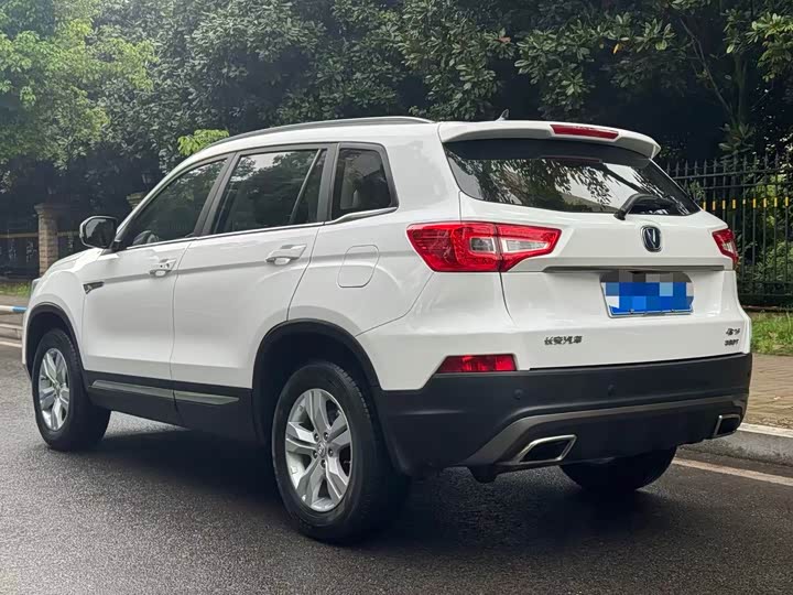 CS75 2019 CS75 280T - Manual - 115,000 km - Image 6