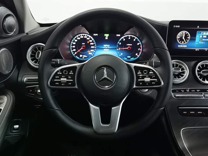 C-Class 2019 C 260 L 1.5T - Automatic - 105,600 km - Image 11