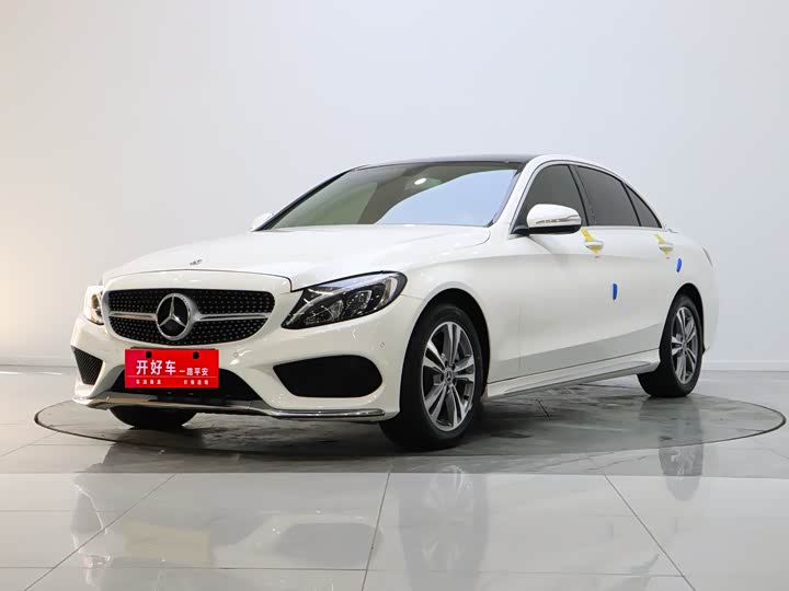 C-Class 2018 C 200 1.3T - Automatic - 119,000 km - Image 2