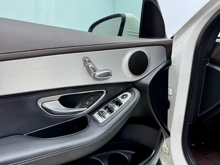 GLC 2018 GLC 200 1.3T - Automatic - 70,000 km - Image 9
