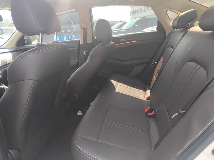 Eado 2019 1.6L - Automatic - 70,000 km - Image 4