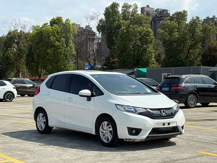 Fit 2014 1.5L - CVT - 80,000 km - Image 3
