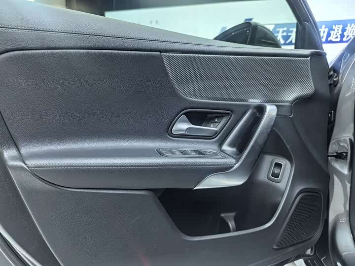 A-Class 2021 A 180 L 1.6T - Automatic - 58,000 km - Image 12
