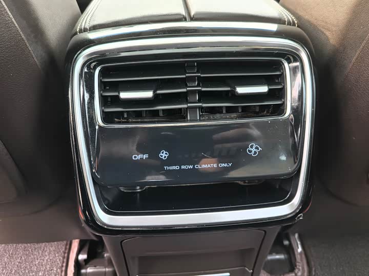 Jiaji 2019 1.5T - DCT - 70,000 km - Image 9