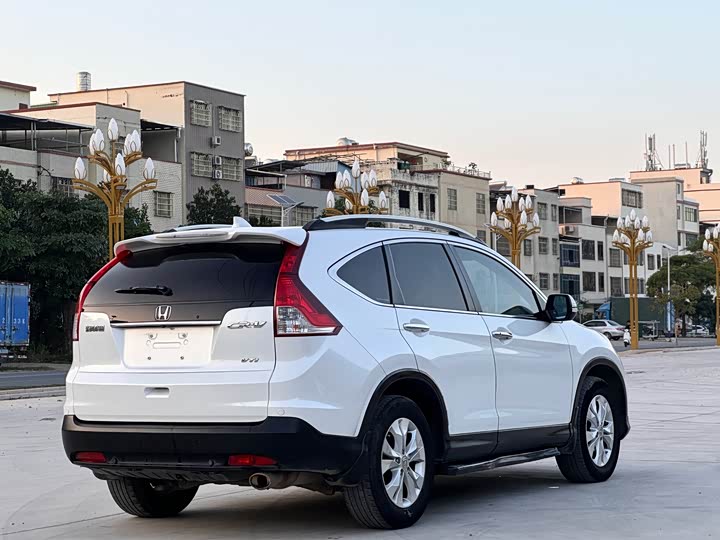 CR-V 2013 2.4L - CVT - 150,000 km - Image 9