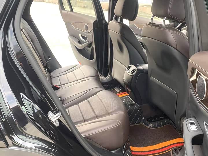 GLC 2018 GLC 260 1.5T - Automatic - 130,000 km - Image 9