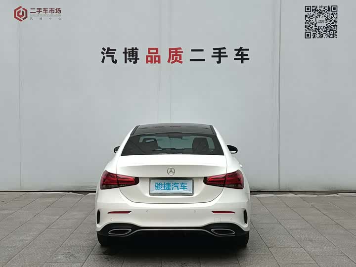 A-Class 2019 A 180 L 1.6T - Automatic - 59,000 km - Image 5