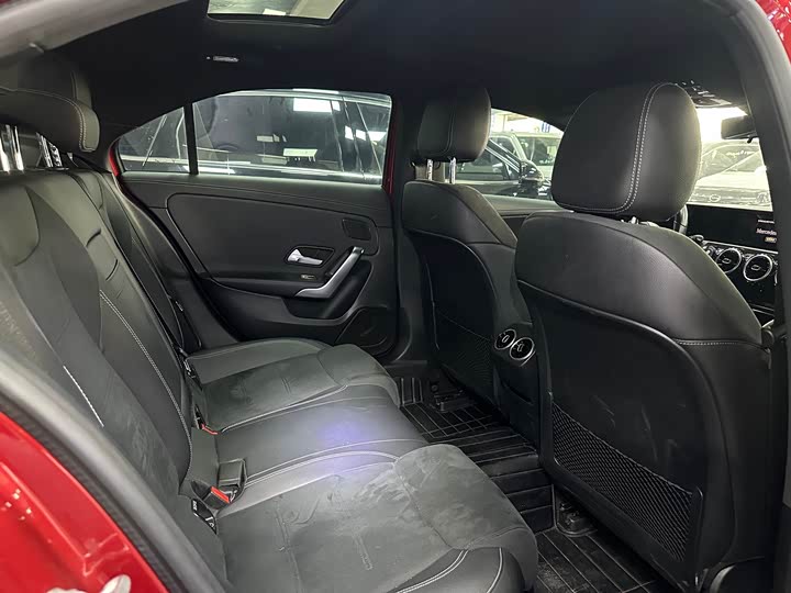 A-Class 2019 A 200 L 1.3T - Automatic - 42,000 km - Image 11
