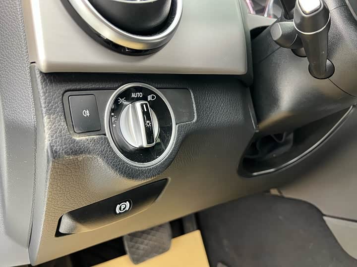 GLK 2015 K 260 1.5T - Automatic - 92,000 km - Image 4
