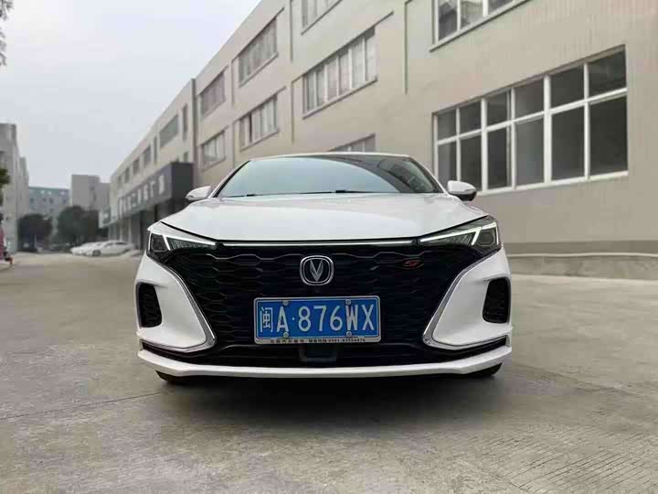 Eado 2021 1.4T - Automatic - 30,000 km - Image 2