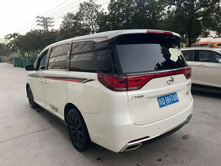 M8 2018 M8 320T - Automatic - 60,000 km - Image 6