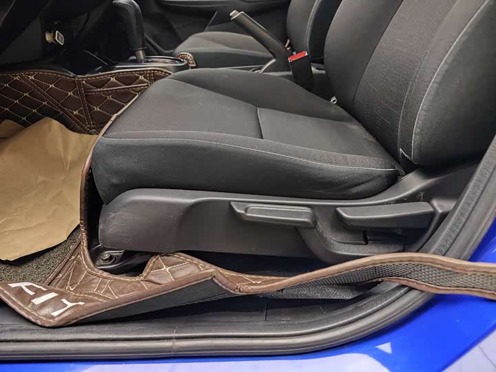 Fit 2018 1.5L - CVT - 86,000 km - Image 10