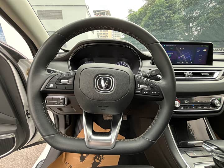 Raeton CC 2022 1.5T - Automatic - 30,000 km - Image 6