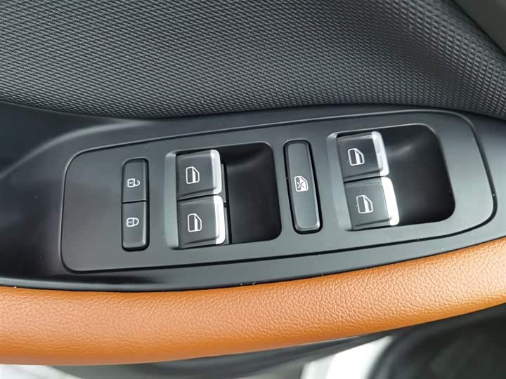Tiggo 7 2016 Tiggo 7 2.0L - CVT - 113,000 km - Image 9