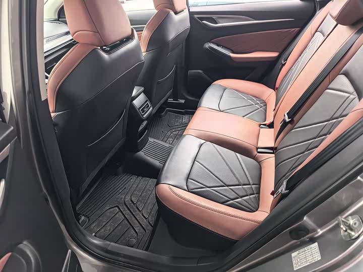 Eado 2020 1.4T - Automatic - 50,000 km - Image 12