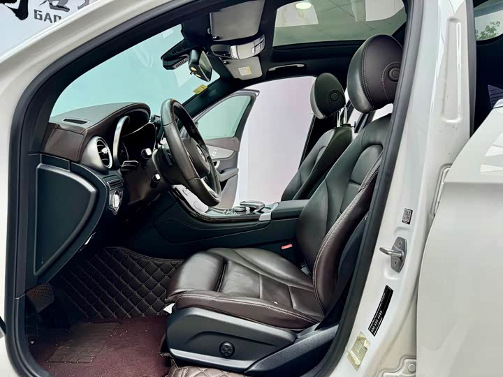 GLC 2018 GLC 200 1.3T - Automatic - 70,000 km - Image 6